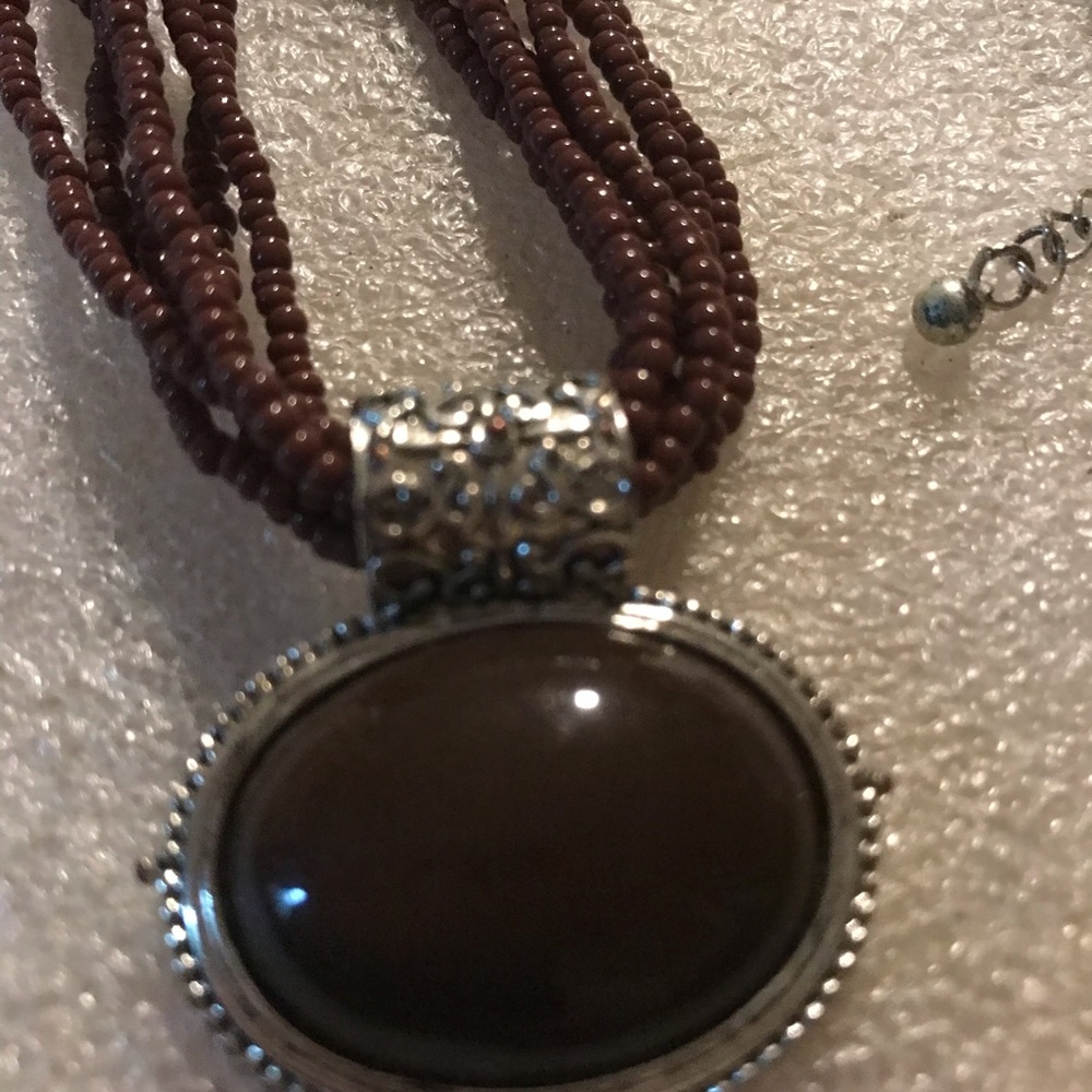 Brown Beaded Pendant Necklace - Elegant Women's Jewelry